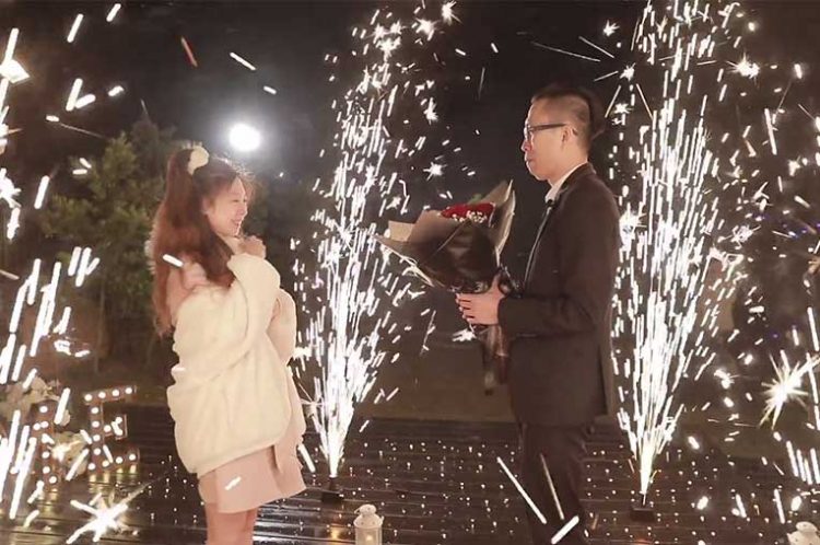 浪漫煙火求婚